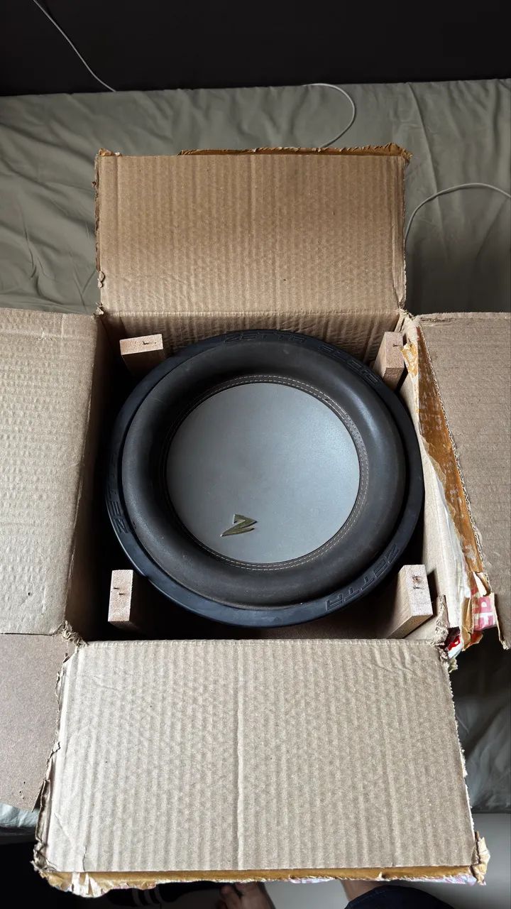 ZETTA V-12 900 RMS 4 OHMS - Foto 3