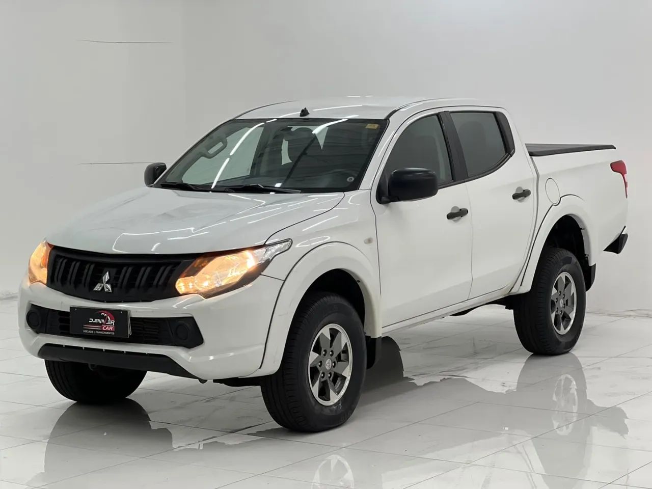 Mitsubishi L200 2021 - Foto 3