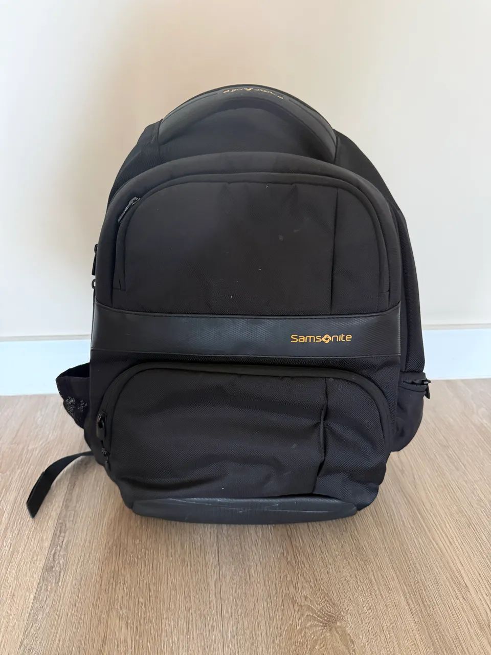 Mochila samsonite preta 