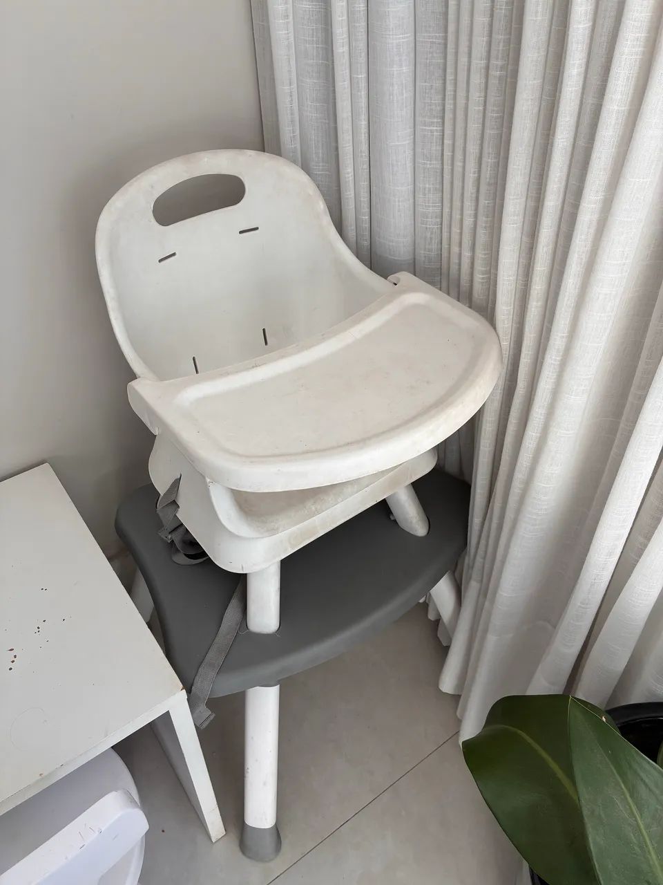 Cadeirinha de alimentação de bebê 