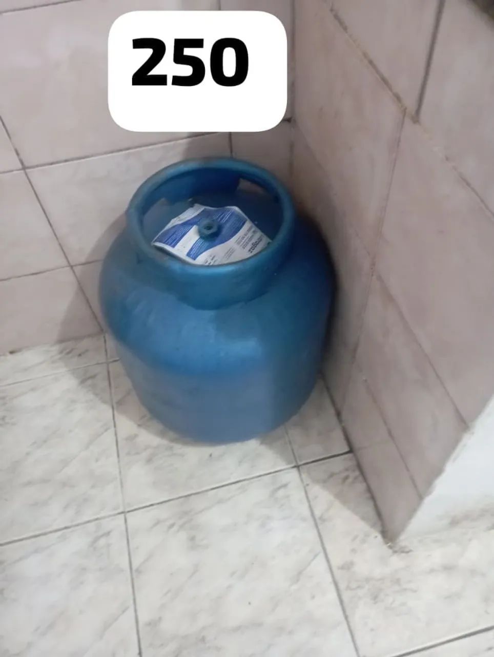 Vendo tudo  - Foto 2