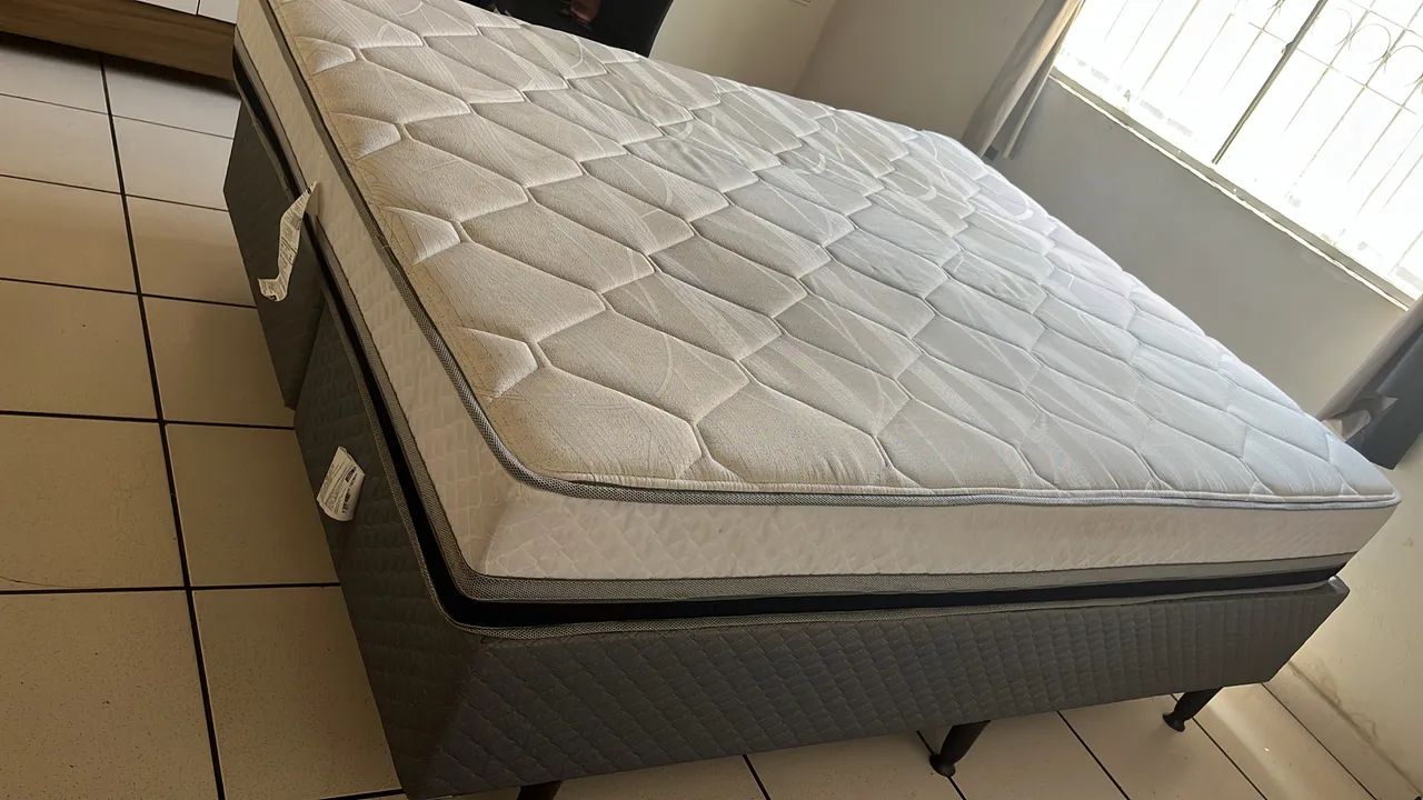 Venda de cama de casal queen - Foto 3