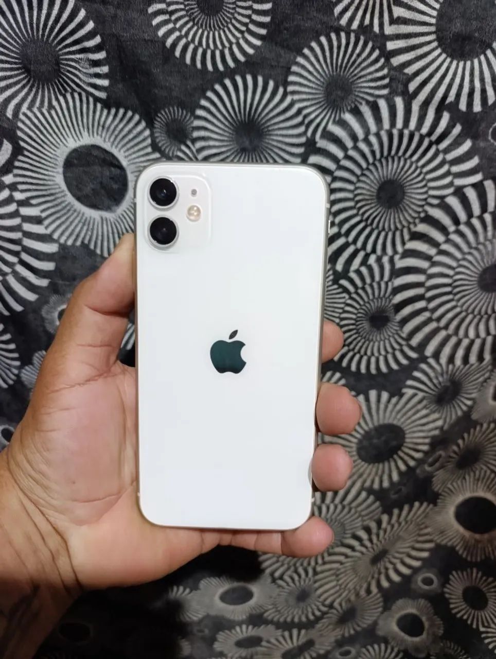 iPhone 11 " Léia o anúncio"  - Foto 3