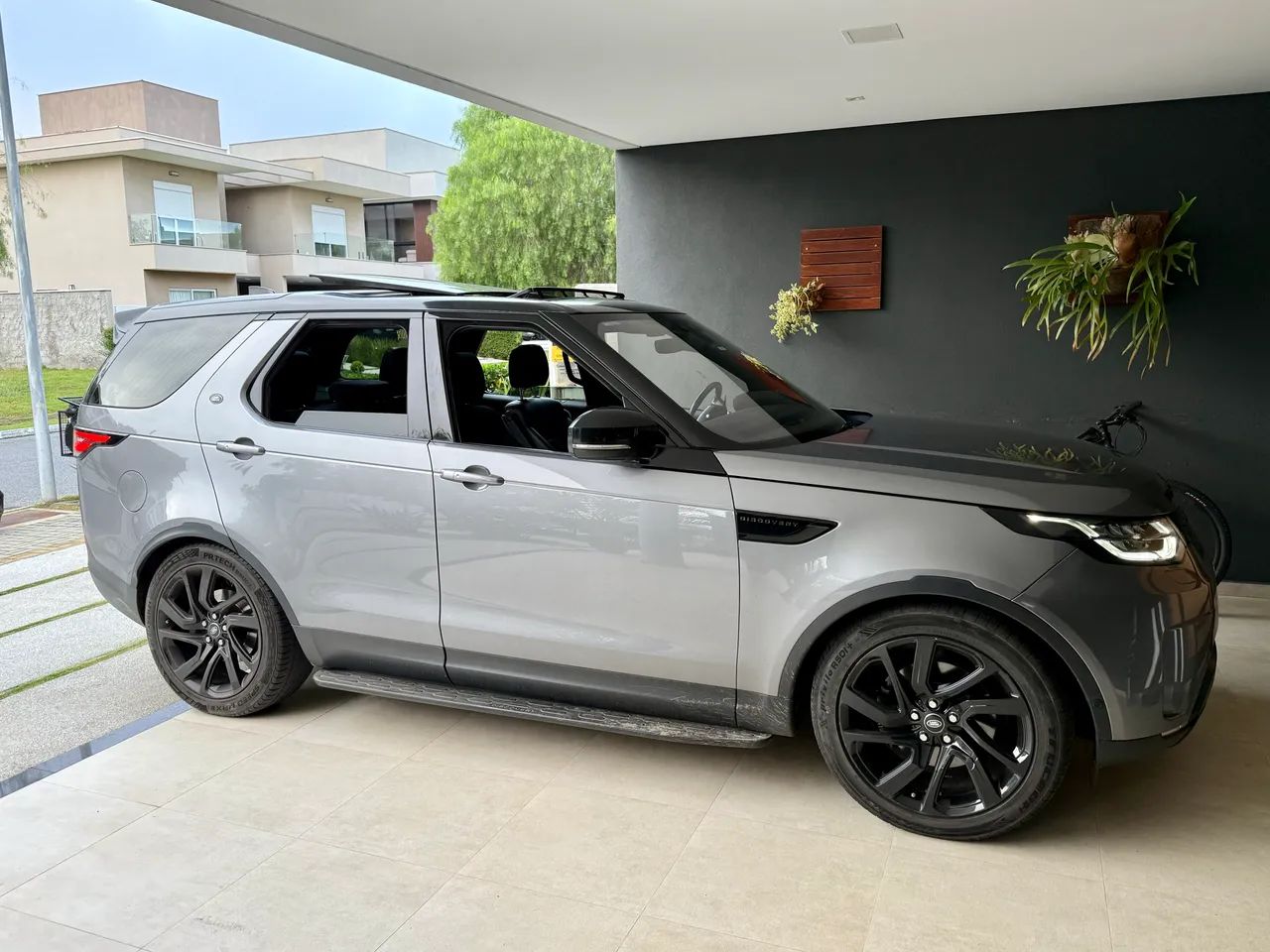 Land Rover Discovery HSE 3.0 V6 4X4 TD6 Diesel Aut. 2020
