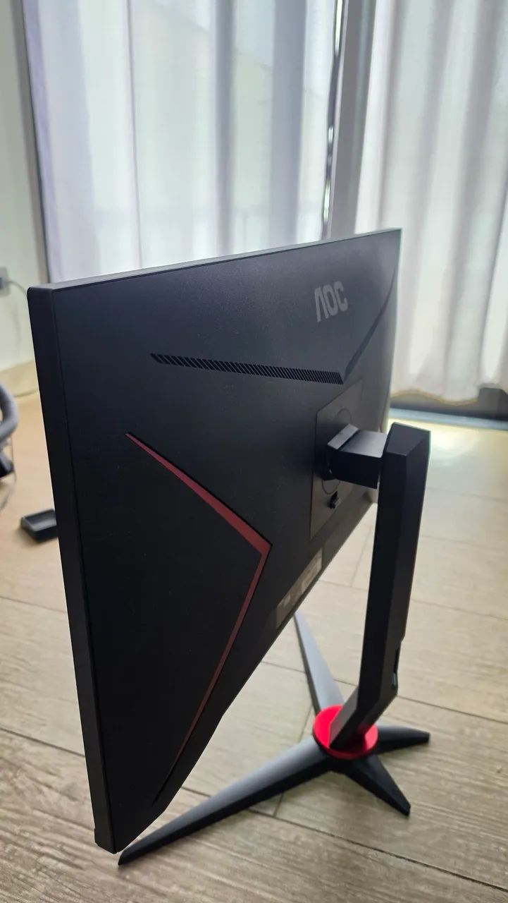 Monitor Gamer 27 Polegadas AOC 144Hz Perfeito Estado - Foto 4