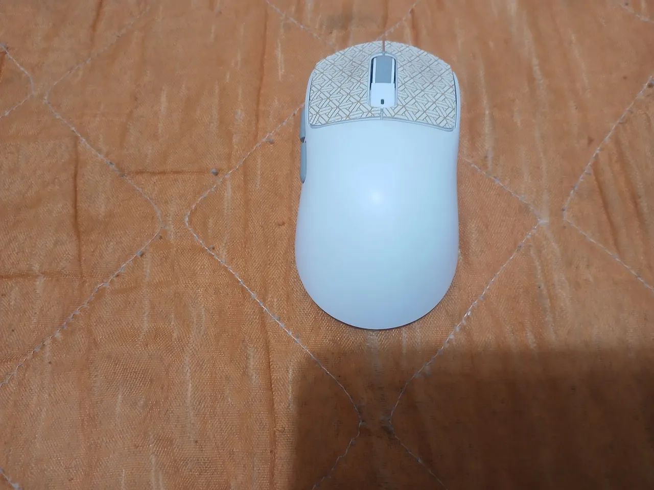 Mouse kysona m600 Wireless Huano branco paw 3395