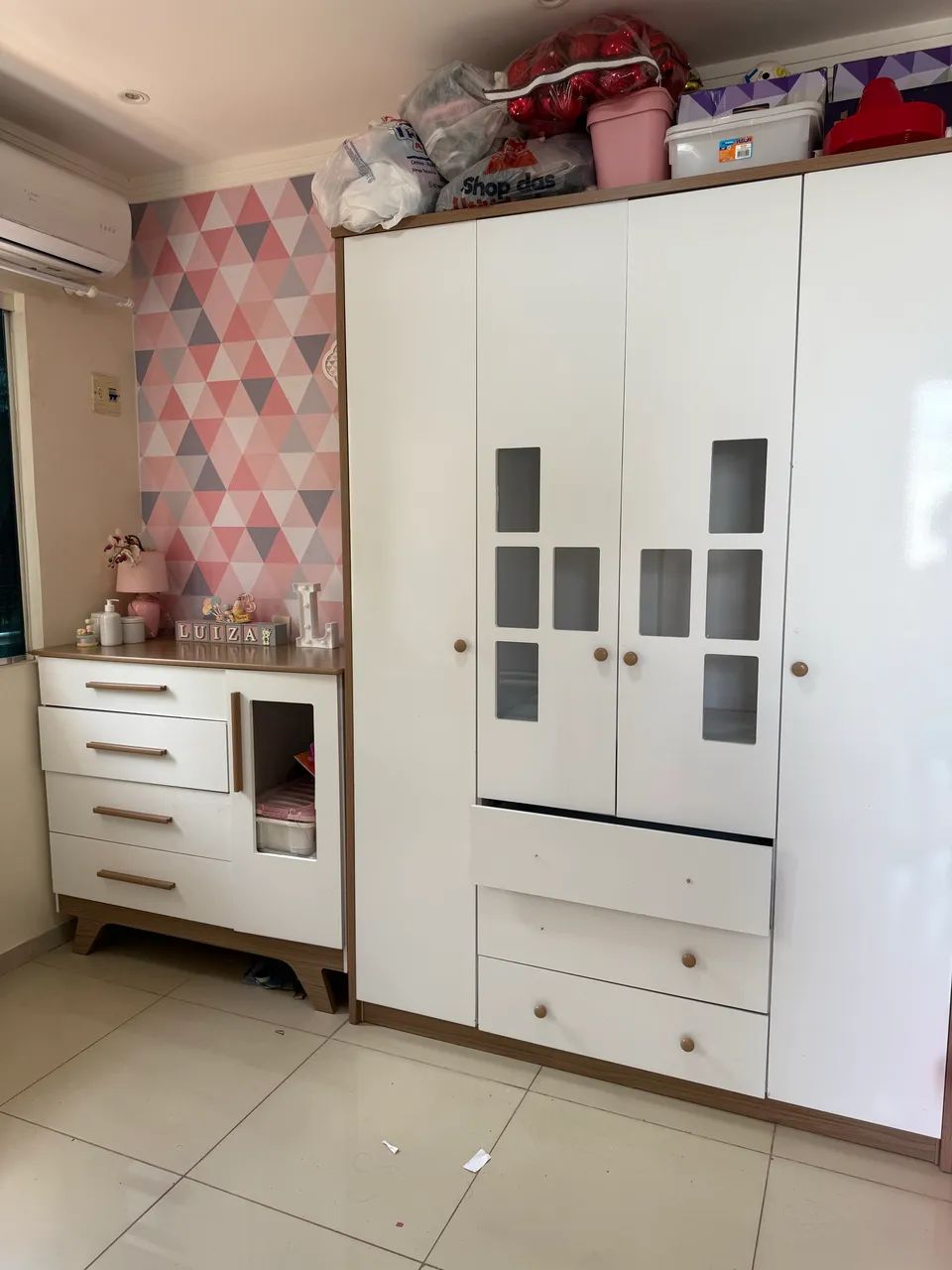 Guarda roupa + cômoda