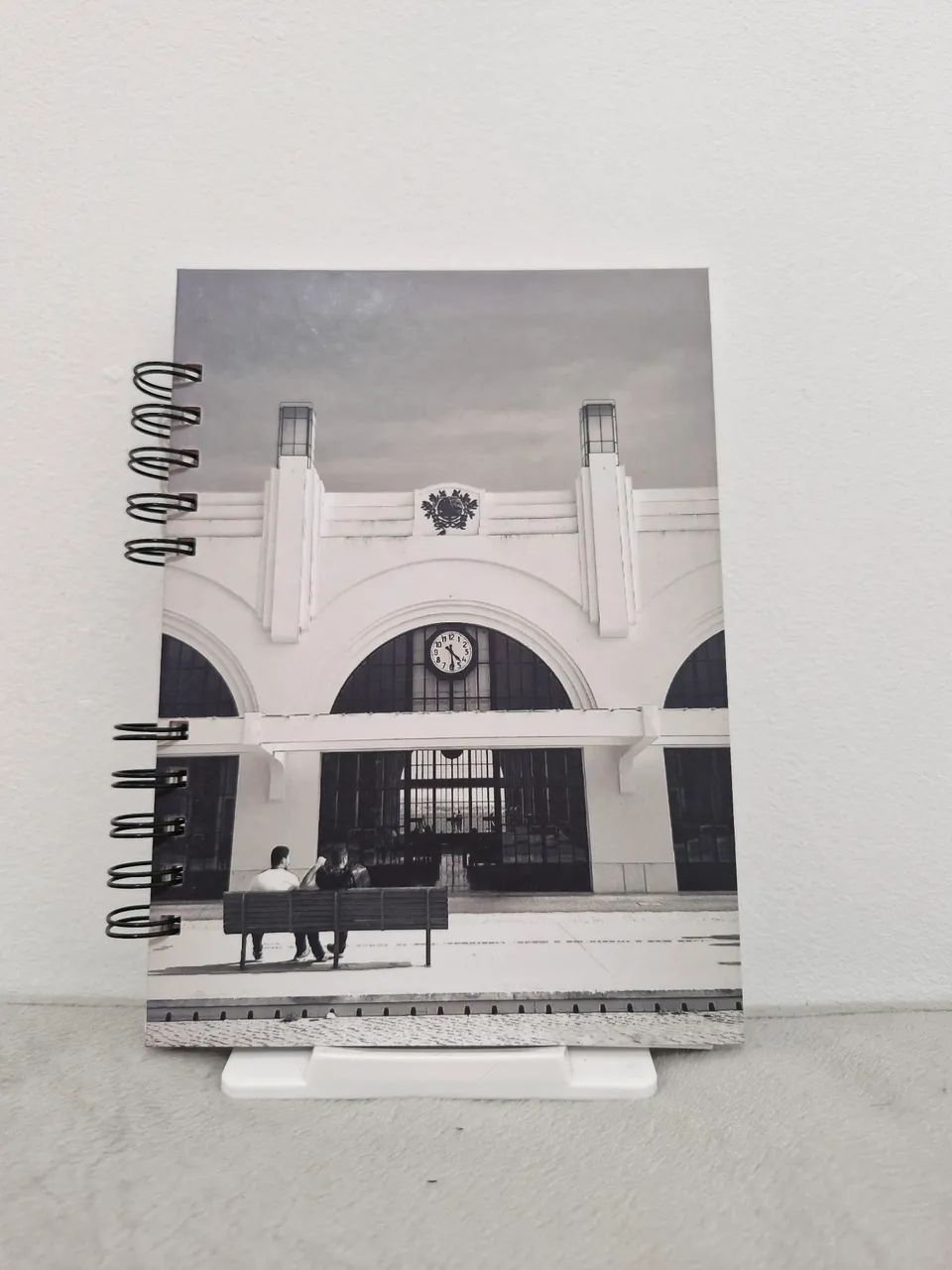 Caderno Exclusivo: Estação Sul e Sueste, Lisboa | Novo