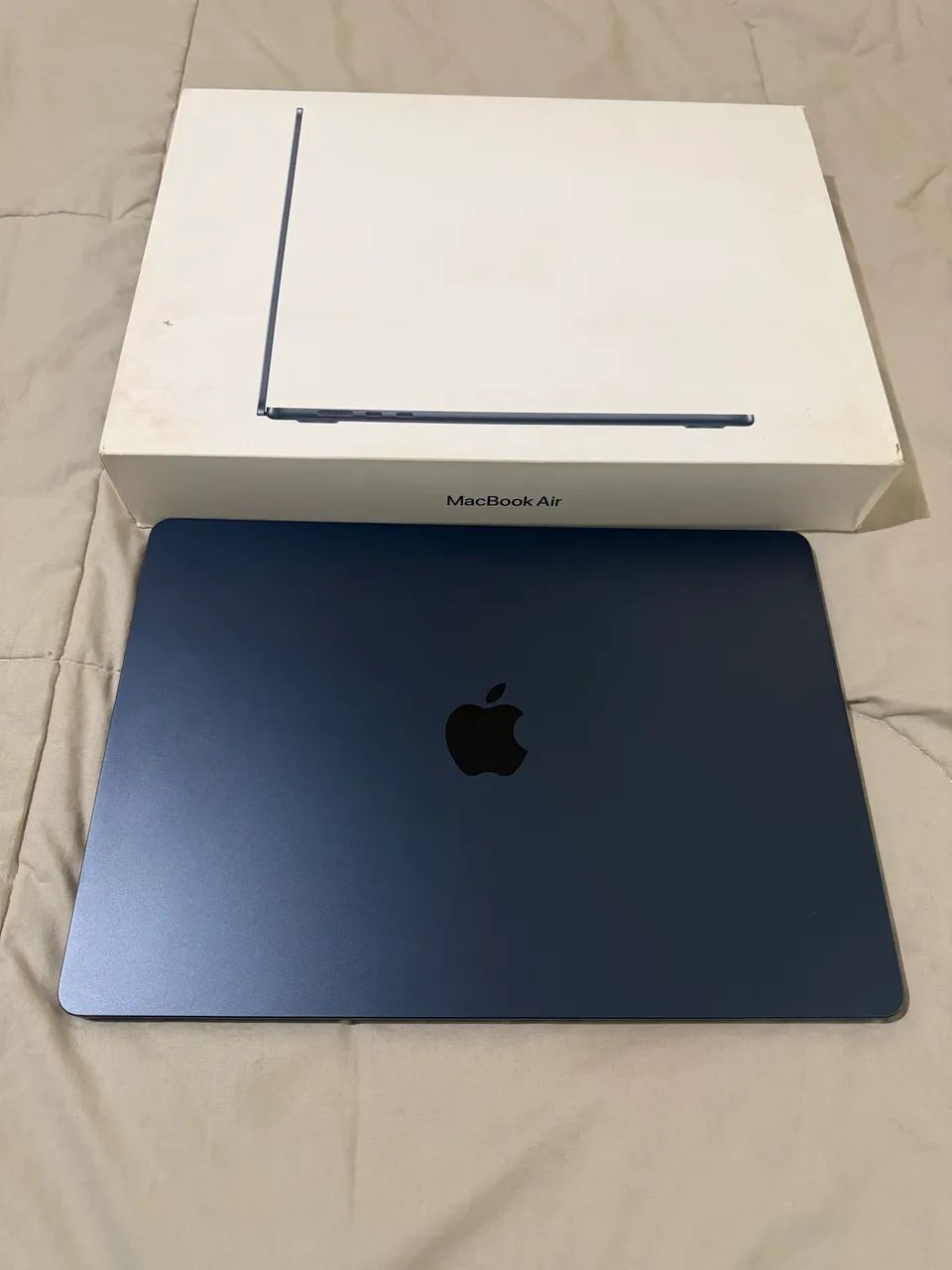 MacBook Air M2 15? Midnight | 8GB | 256GB | 100% Bateria | Apenas