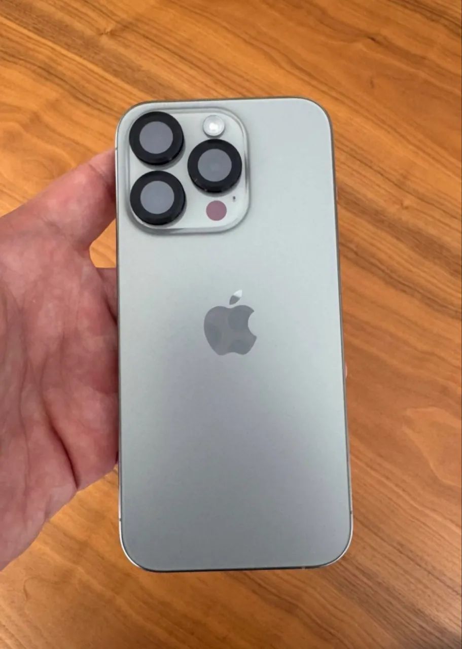 Iphone 15 Pro 256 Titanium - Celulares e Smartphones - República