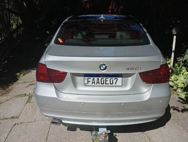 BMW 320I A 2011