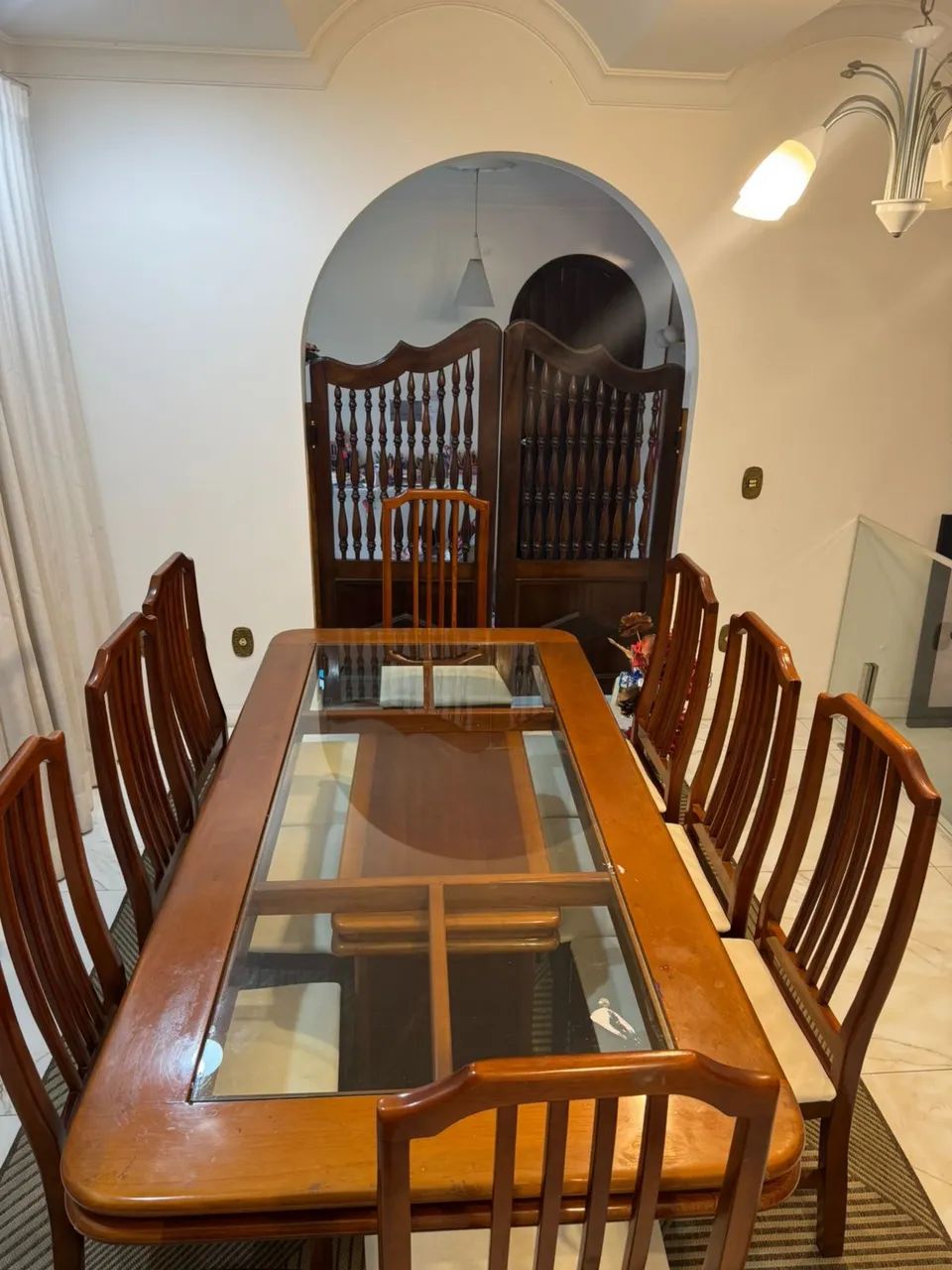Mesa 8 cadeiras madeira nobre - Foto 4