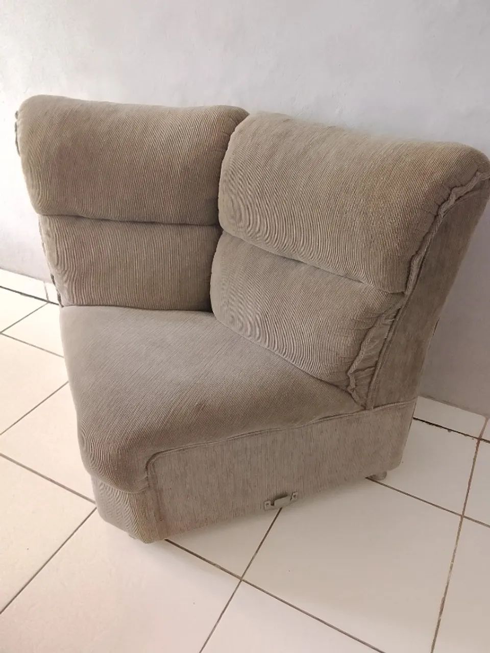 Sofá destacável em L. Preço mínimo R$ 225,00 - Foto 3