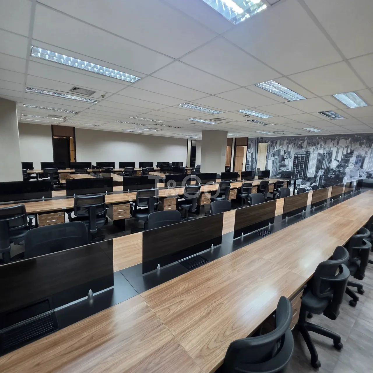 Sala Comercial Mobiiliada Para Locação - Foto 2