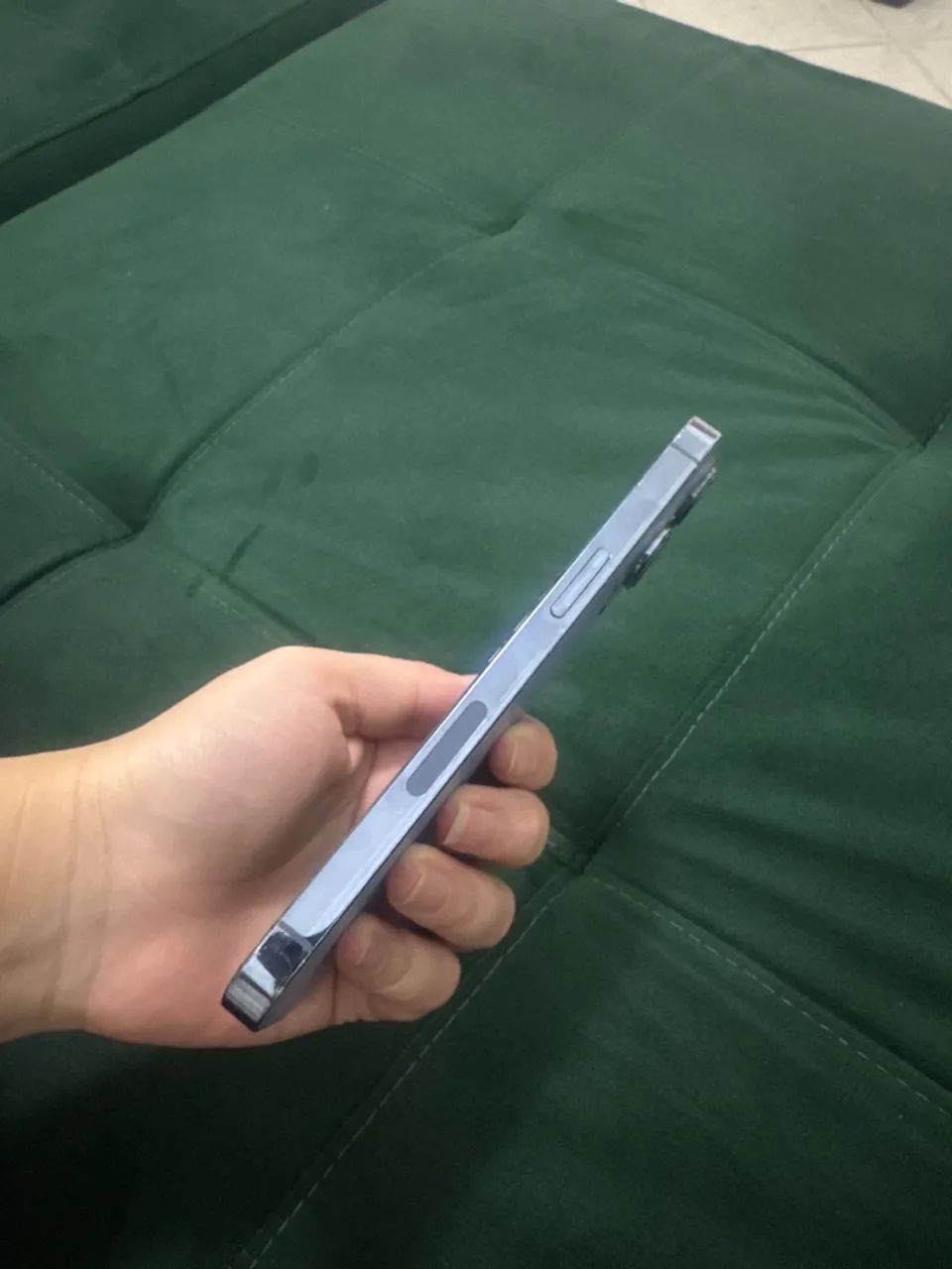 IPHONE 13 pro azul sierra para usar peças  - Foto 2