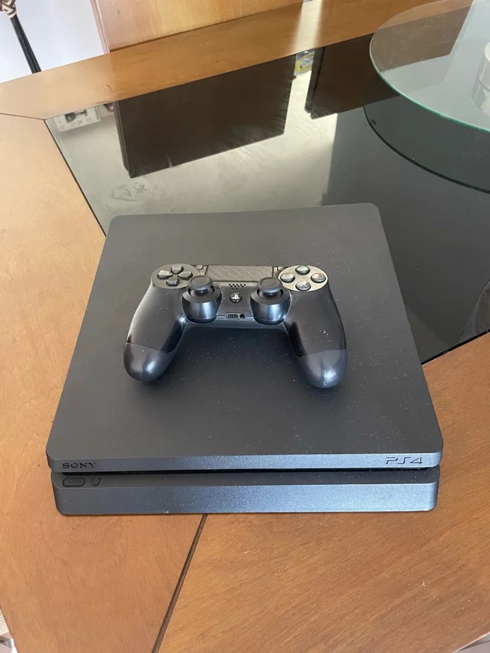 Ps4 slim 1tb