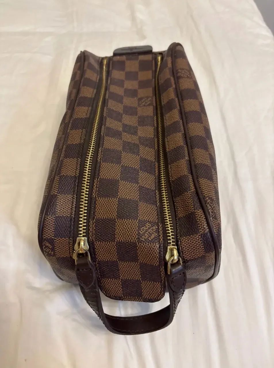 Nécessaire LV