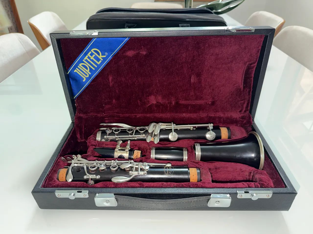 Clarinete Júpiter JCL 931 Parisiense 
