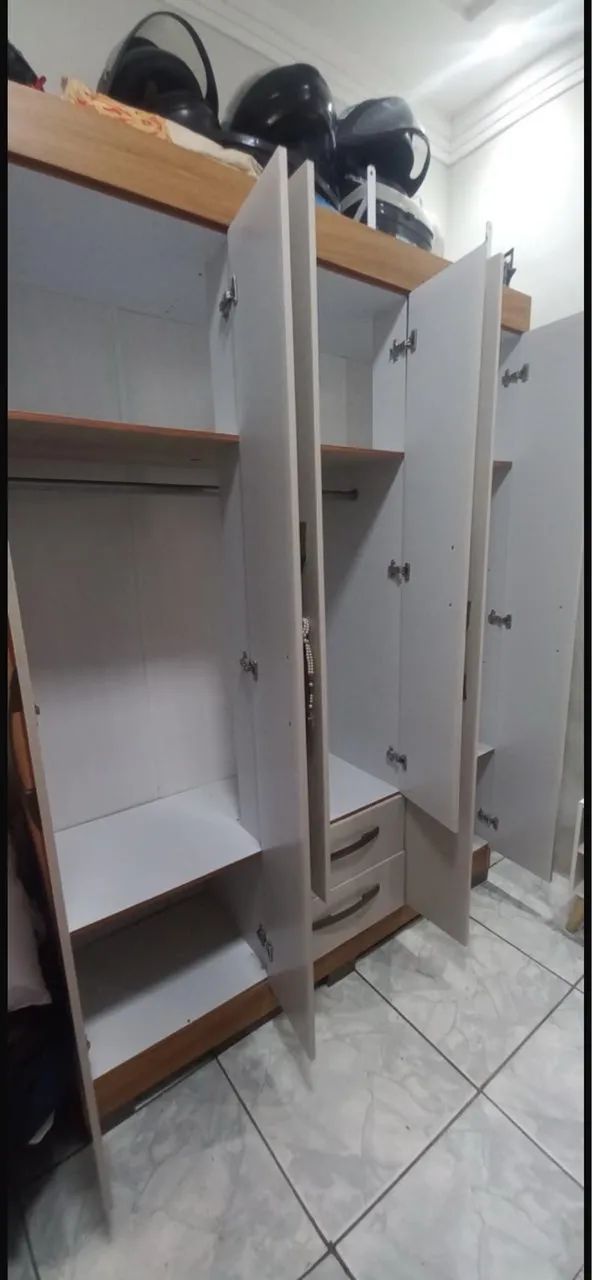 Guarda roupa 6 portas  - Foto 3