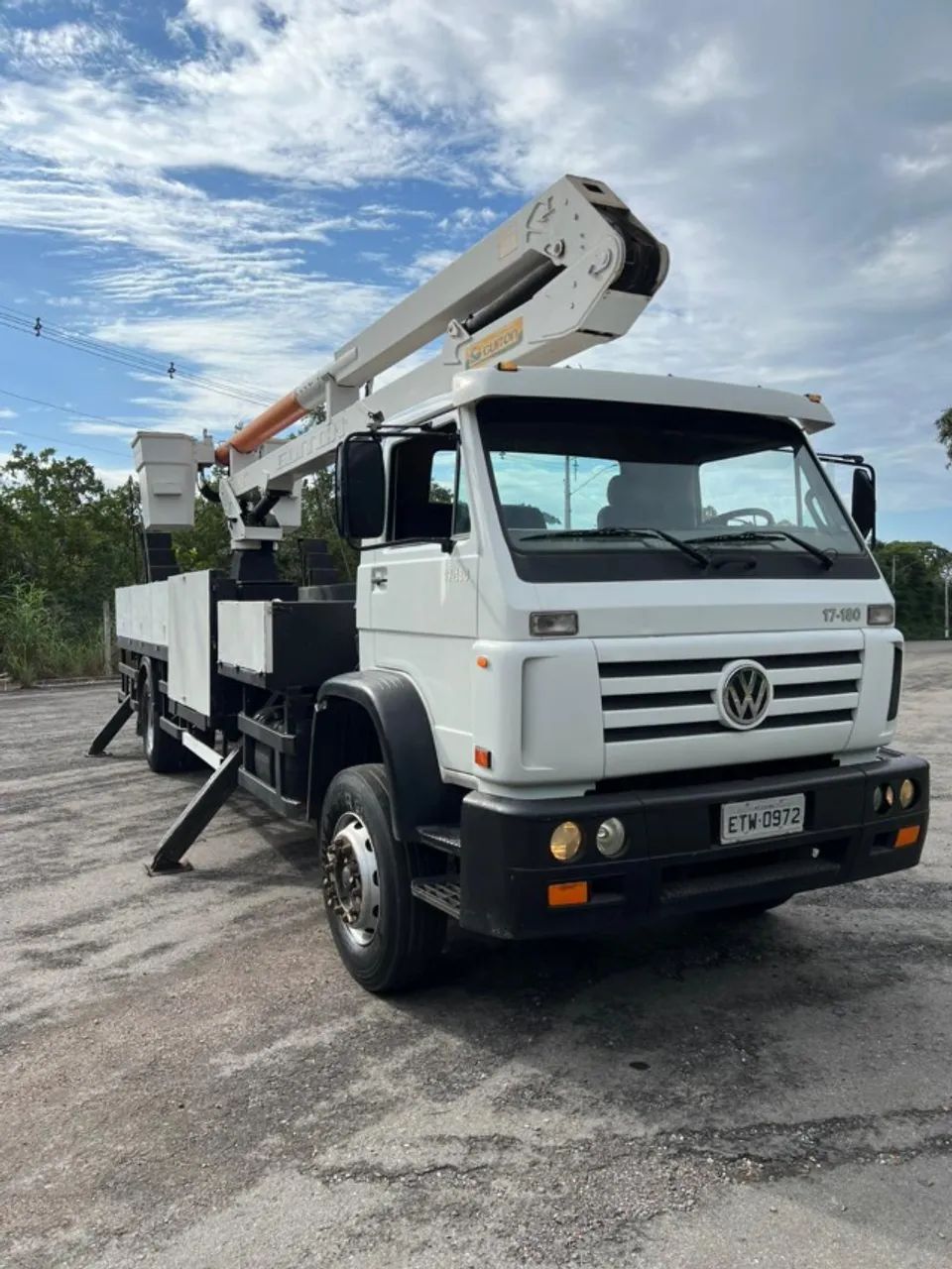 [VENDO] VW 17.180 (2012) + Cesto Aéreo Duplo GUITON 18m (Isolado 69kV) - Foto 2
