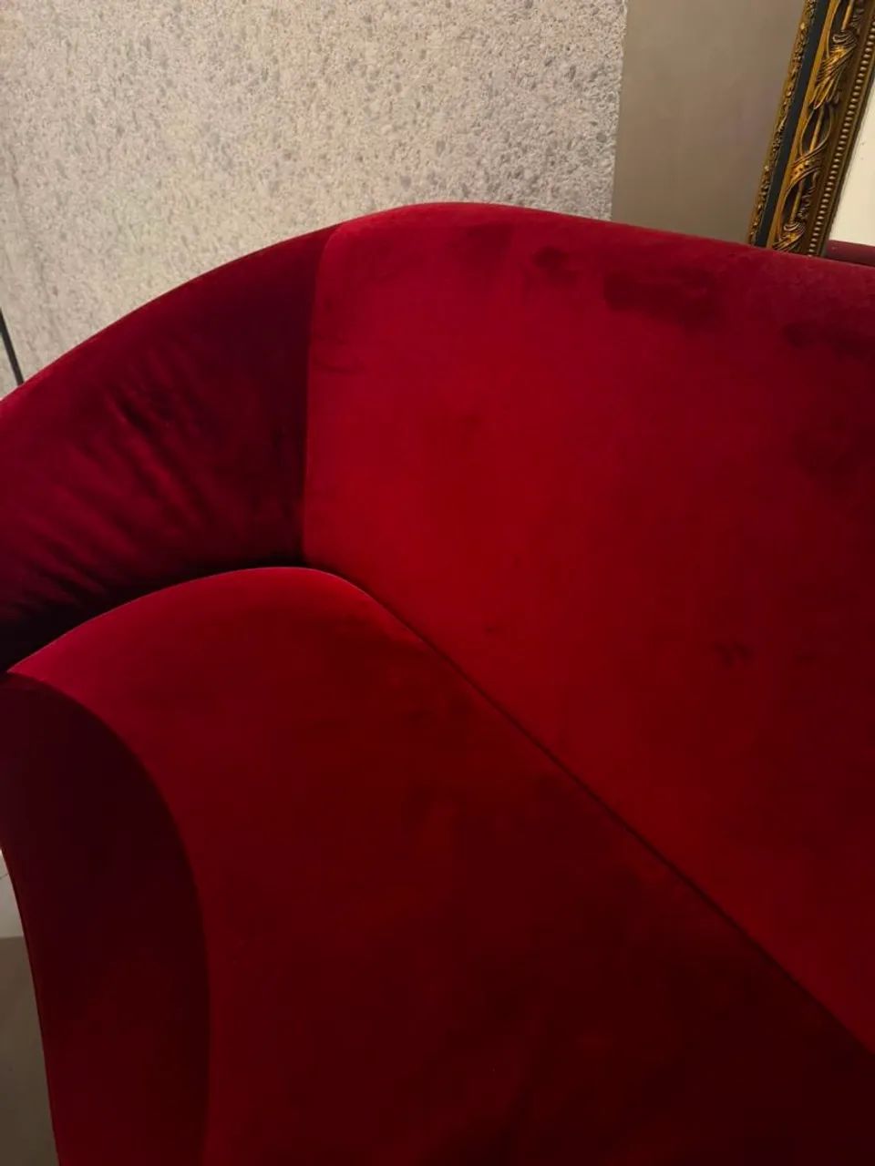 Sofá veludo vermelho 1.80cm - Foto 4