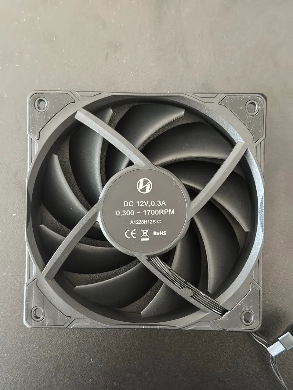 Kit 5 Fans Lian Li 120mm Reverse - Foto 2