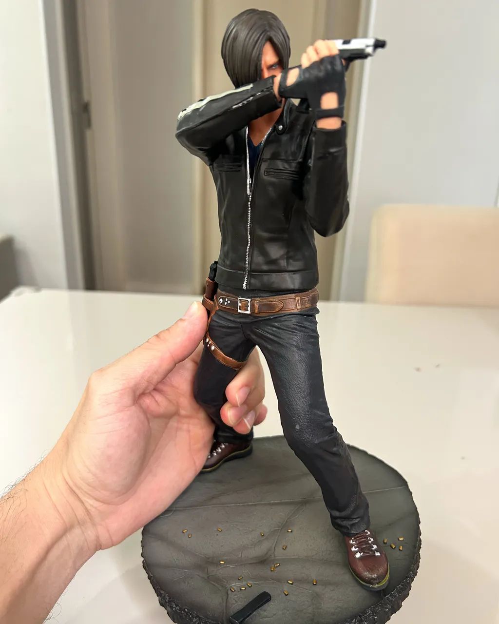 Action Figure Leon Resident Evil 6 Boneco  - Foto 5
