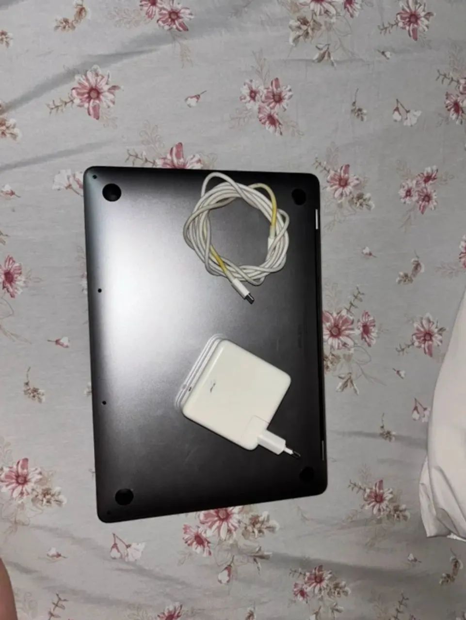 MacBook Pro 2020 - i5 | 8GB RAM | SSD 256GB - Foto 3