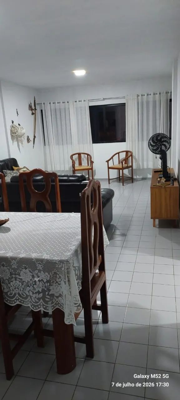 Apartamento Familiar  - 1 suíte, 2 quartos, sala, cozinha e dependência completa.
