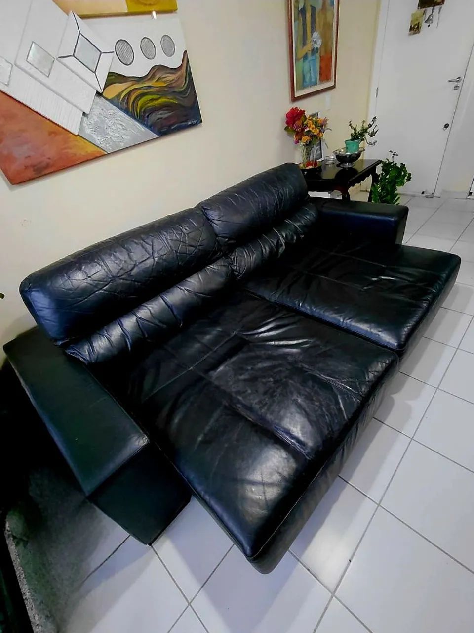 Sofá de Couro Legitimo Quatro Lugares - Foto 4