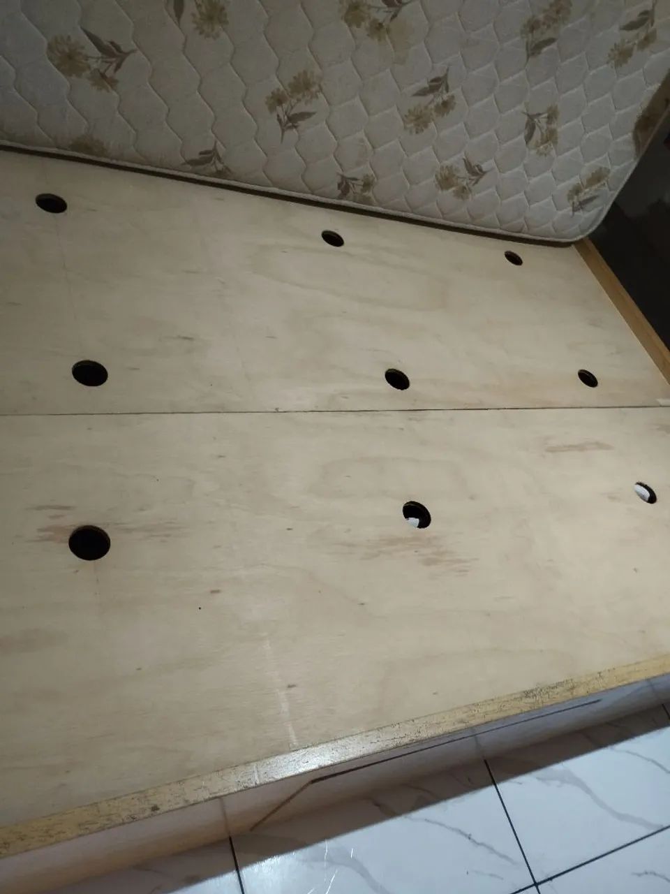 Cama box madeira 4 gavetas  - Foto 4