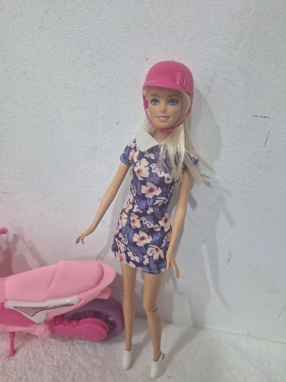 Boneca Barbie e moto - Foto 3
