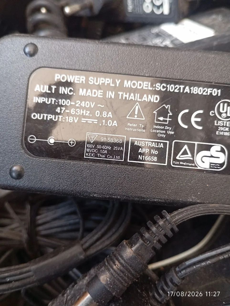 Diversas fontes e carregadores de 12 volts - Foto 2