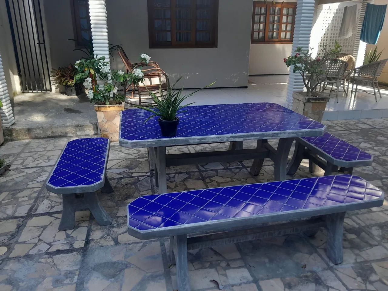 MESA DE CIMENTO PASTILHAS CERÂMICA 