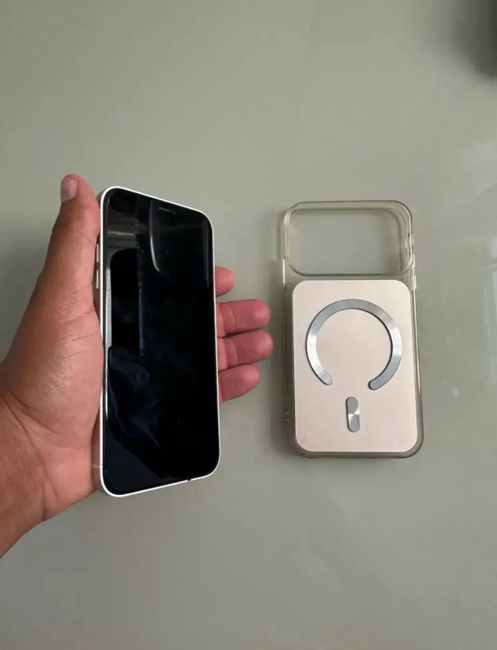 iPhone 11 na carcaça do 17 pro - Foto 2