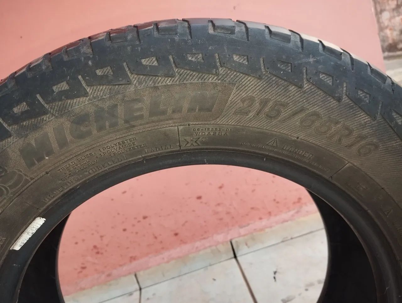 Pneu Michelin 215/65R16  - Foto 3