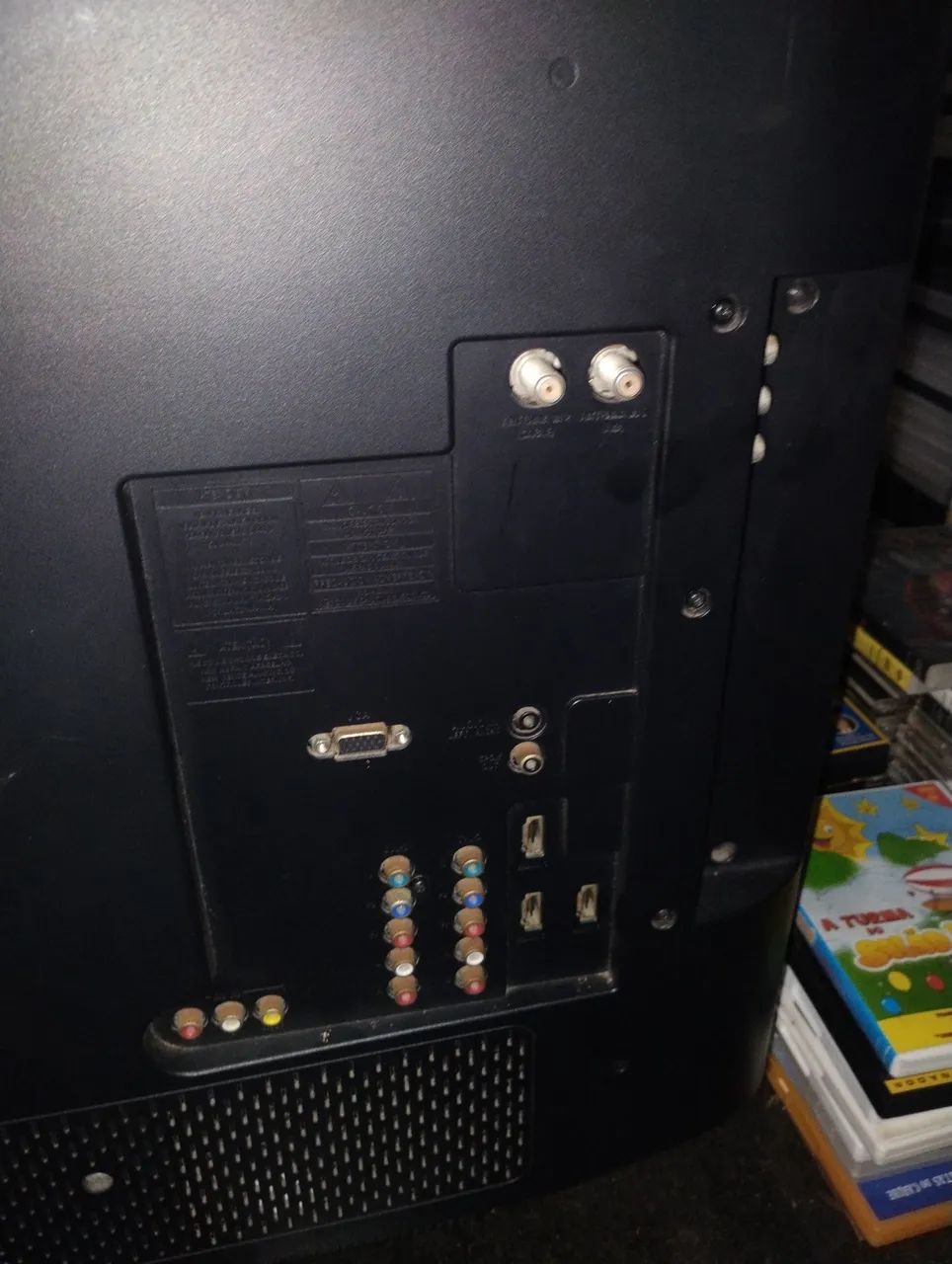 Vendo uma televisão Philips 42 com defeito  - Foto 5