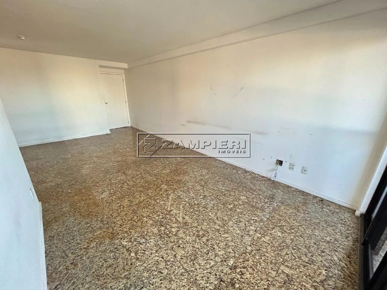APARTAMENTO 3 QUARTOS PARA LOCAÇÃO NO FAROL - Foto 4