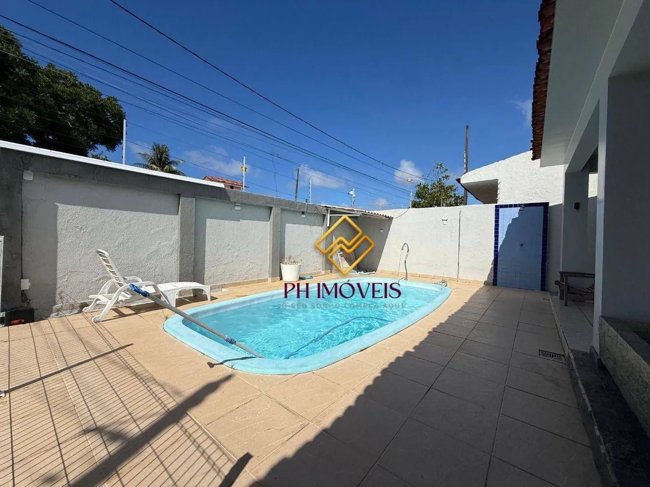 Casa com 4 Dormitórios, Piscina e Gabinete | Venda e Locação - Foto 3