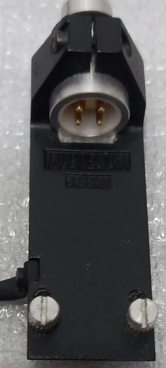 Redsheel de magnesium made in japan