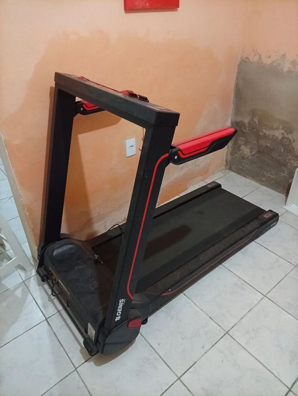 Vendo esteira semi nova, R$ 2500 - Foto 2
