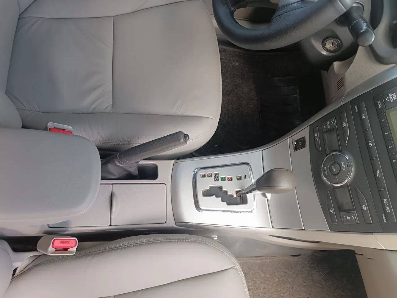 Toyota Corolla Corolla GLi 1.8 Flex 16V Aut. 2012