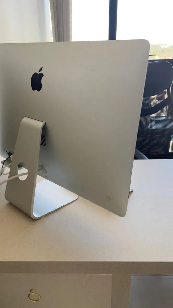 Vendo iMac 27 Late 2012 Corei7 3.4, Sdd 2tb 16gb Ram Impecável
