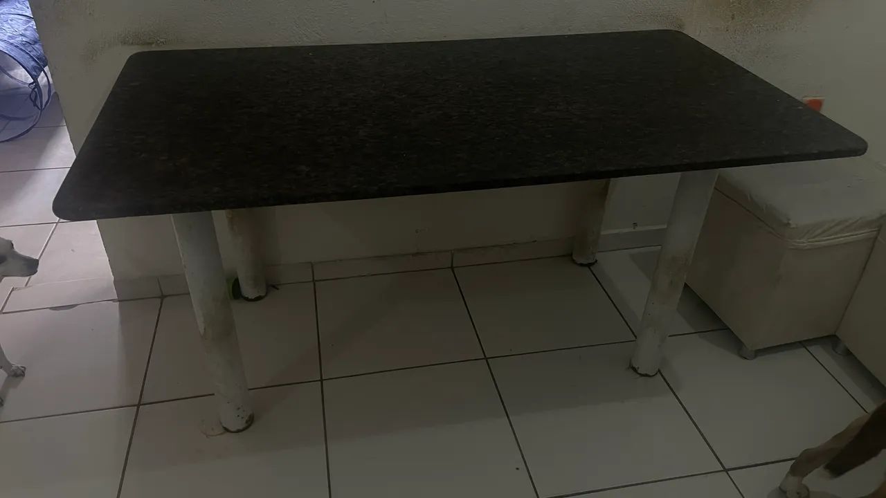 Mesa de mármore 