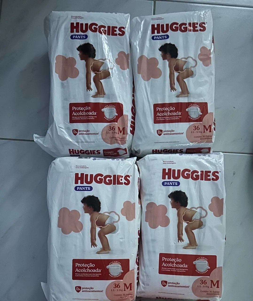 Fralda Huggies Tam M com 36 (4 pacotes)