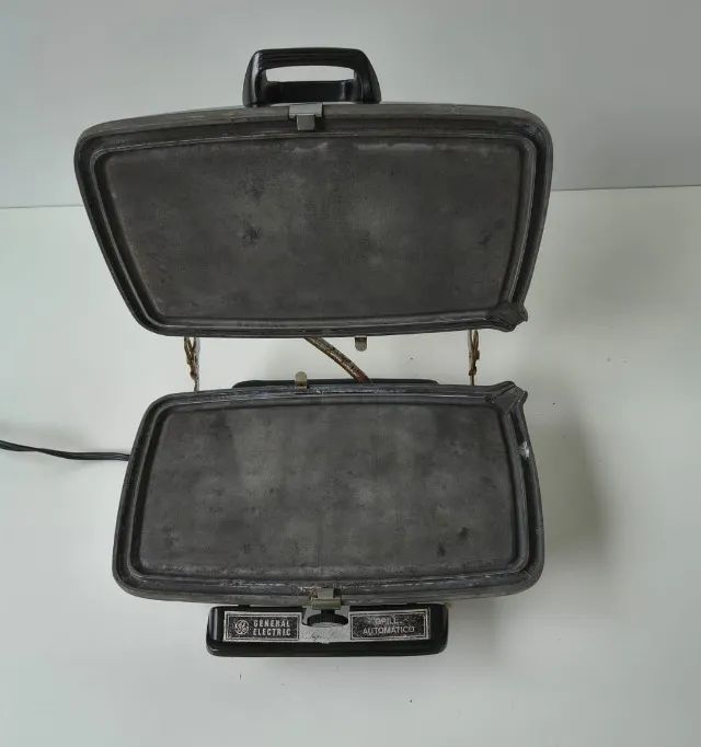 Grill Chapa Wafle General Eletric Cromada (Usado)  - Foto 2
