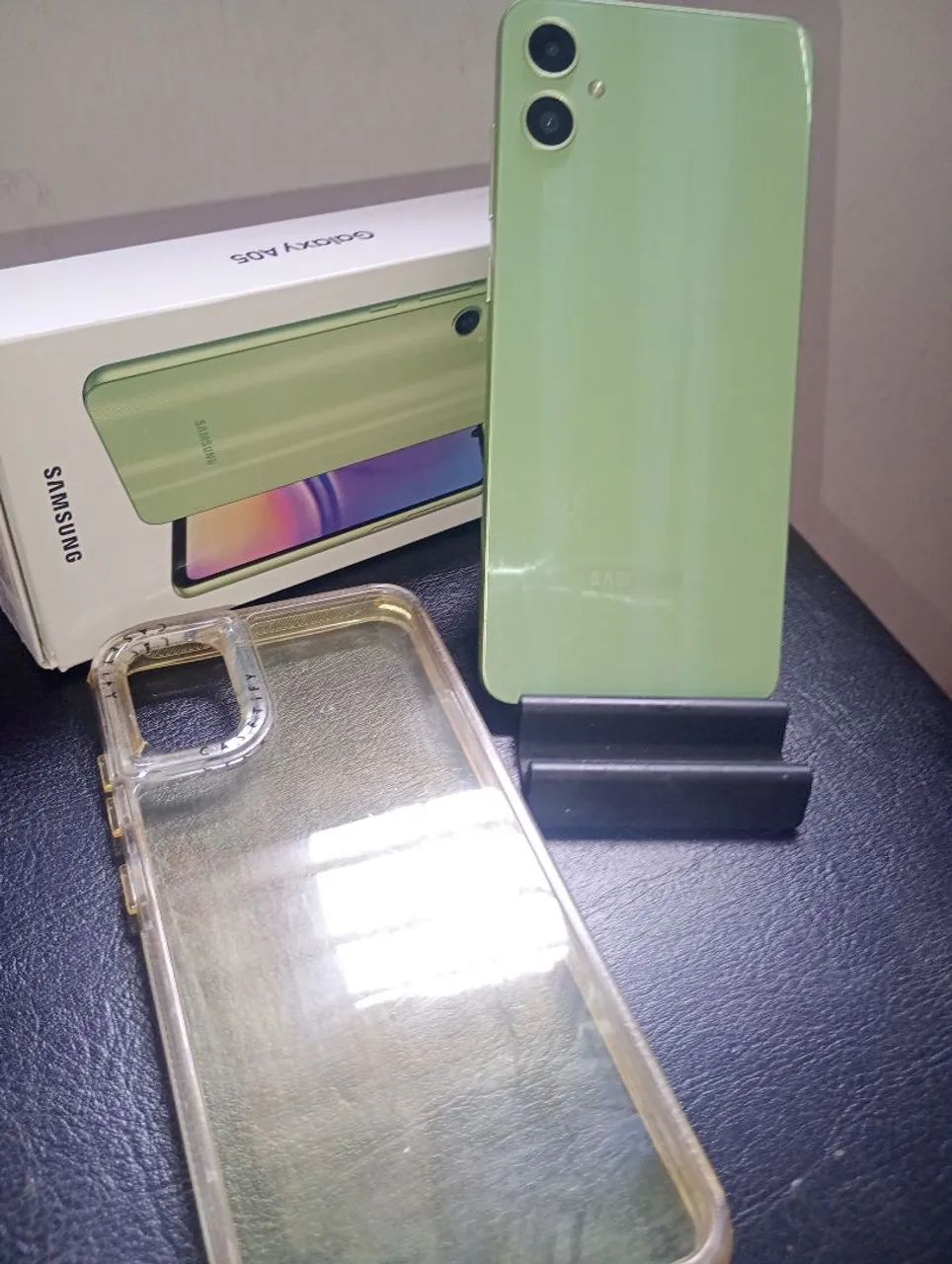 Vendo celular Samsung A05 com case e carregador original. Funcionando perfeitamente  - Foto 5