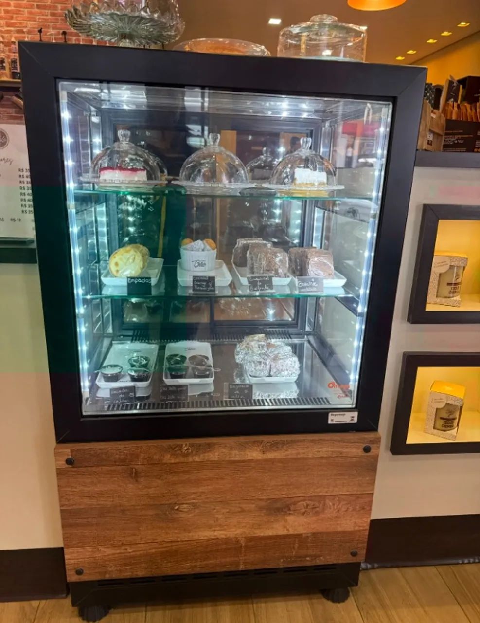 Vitrine Refrigerada Omega - Foto 2