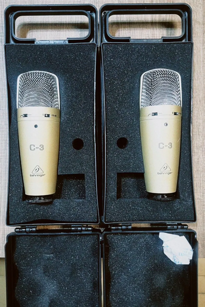 Caixa Behringer Ultrabass BA210 Bugera - Instrumentos musicais