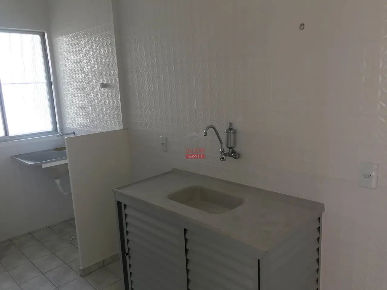 Apartamento 02 Dorm. em Morada de Laranjeiras - Serra - Foto 2